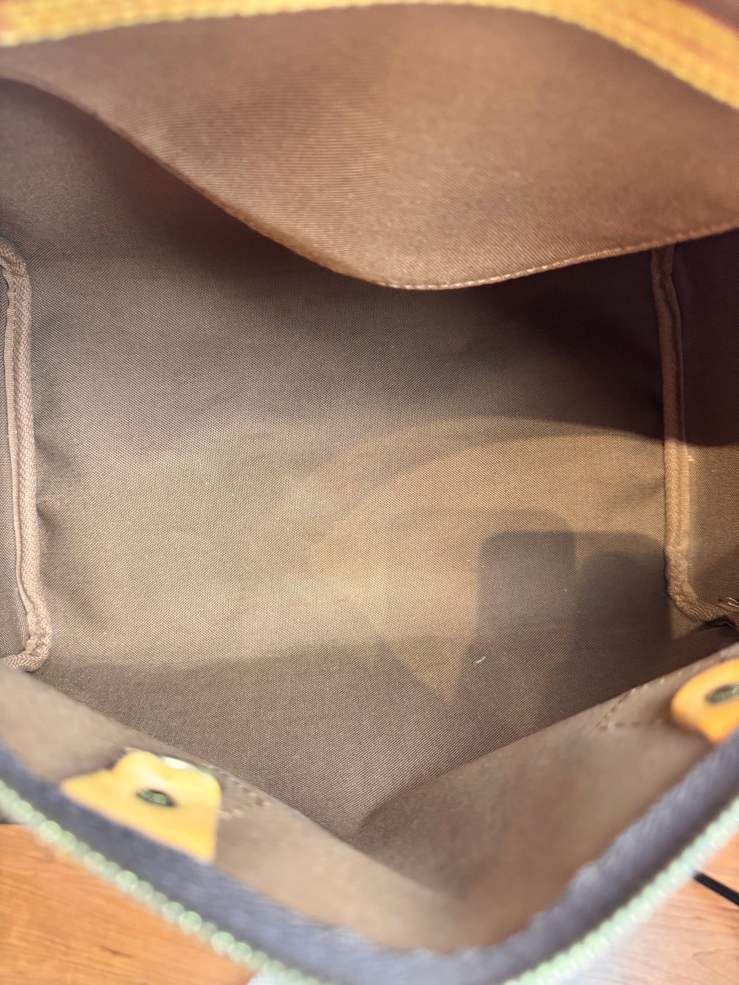 LV Speedy 25